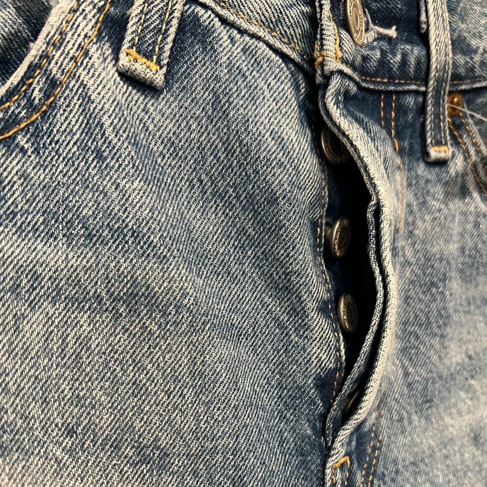 LEVI'S WOMEN'S 501® MEDIUM WASH FIELD NOTES STRAIGHT JEANS. Size 25 NWT - Picture 8 of 13